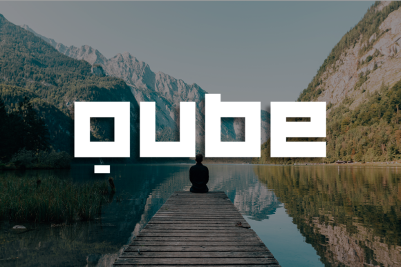Qube: Bold Display Font for Creative Projects